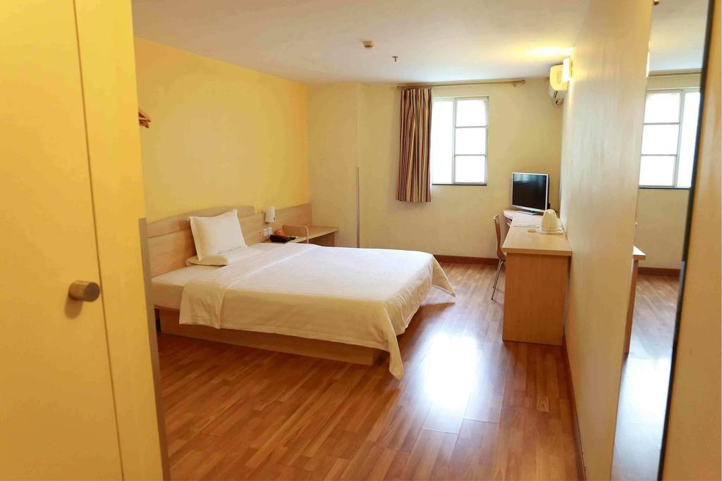 7Days Inn Dongguan Nan Chen Номер фото