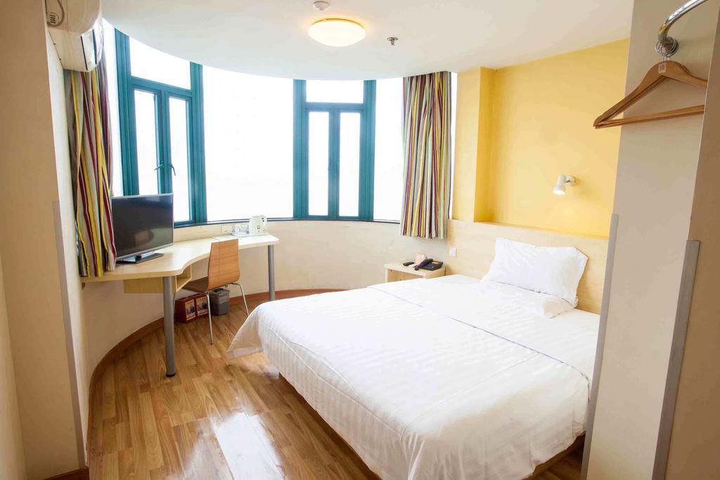 7Days Inn Dongguan Nan Chen Номер фото