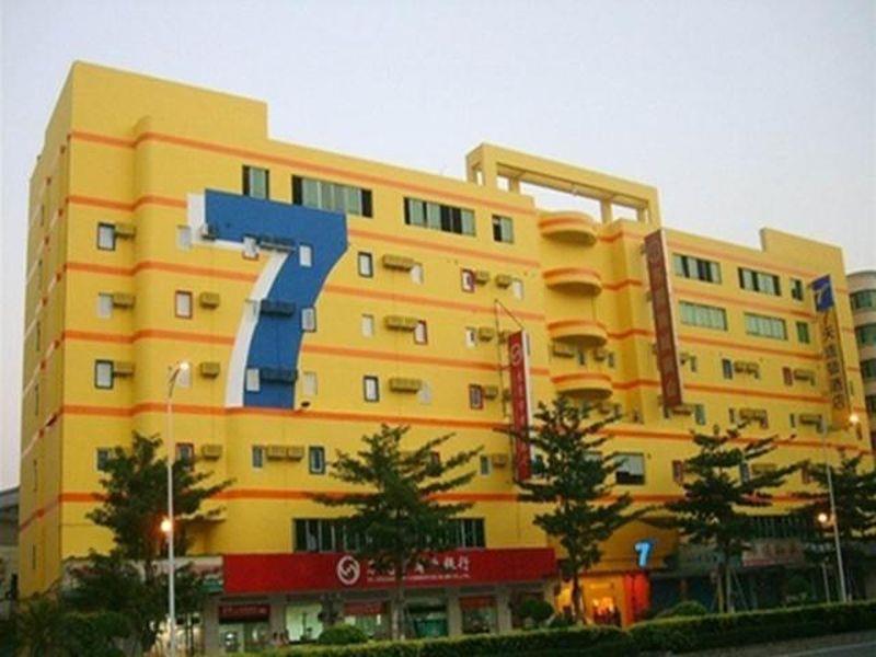 7Days Inn Dongguan Nan Chen Екстер'єр фото